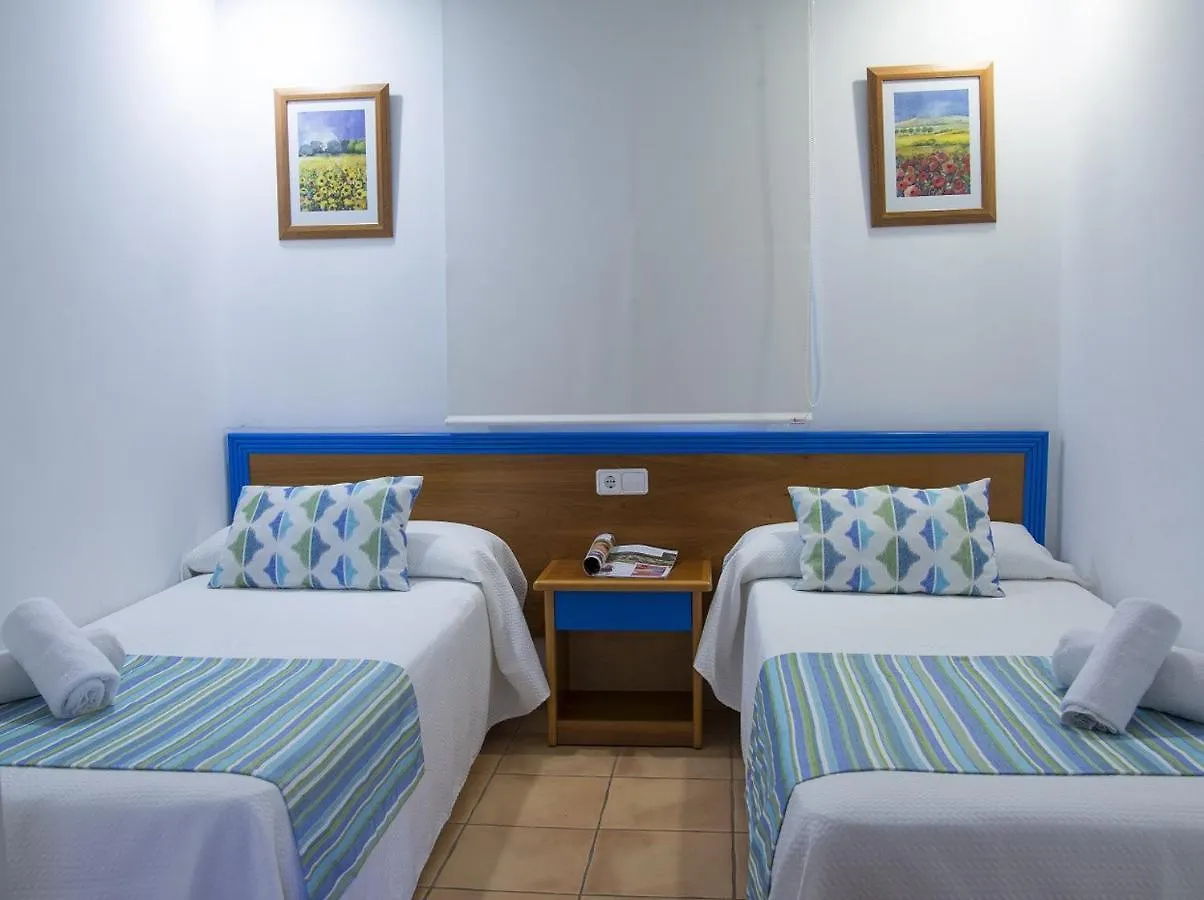 Villas Amarillas Cala Blanca
