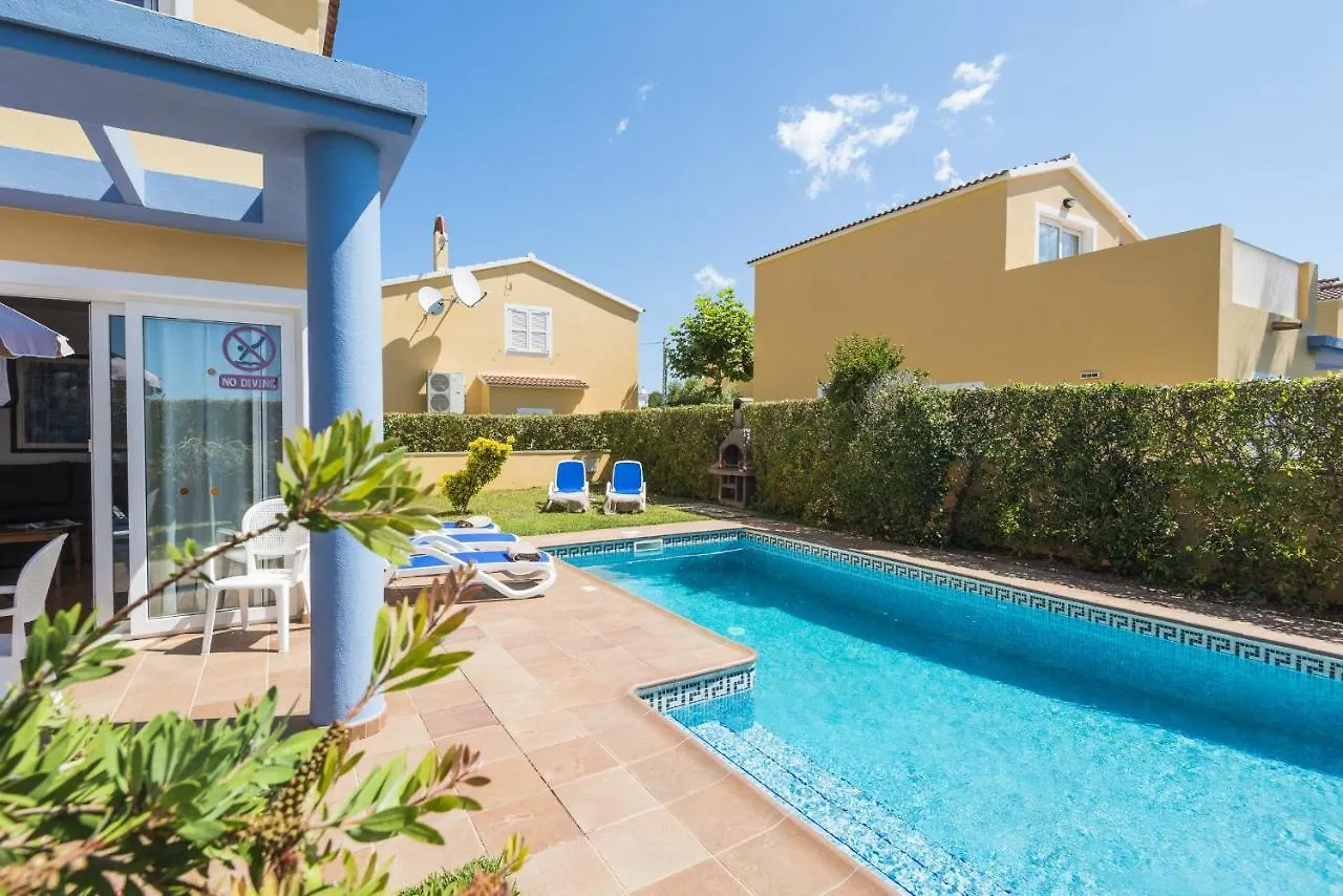 Villas Amarillas Cala Blanca