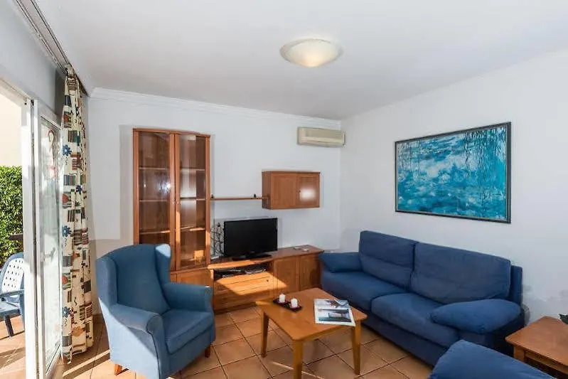 Villas Amarillas Cala Blanca