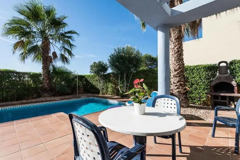 Villas Amarillas Cala Blanca